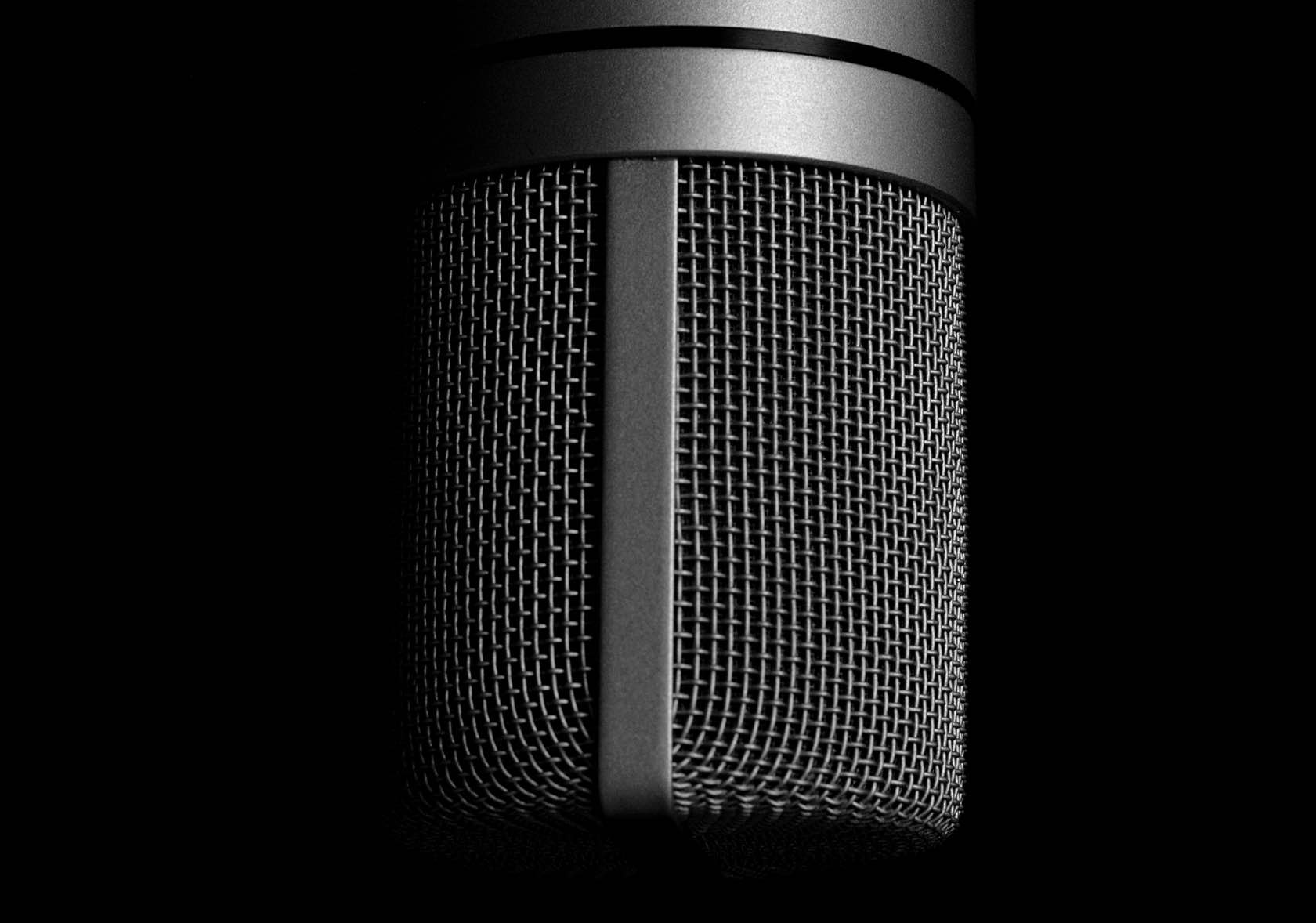 Microphone